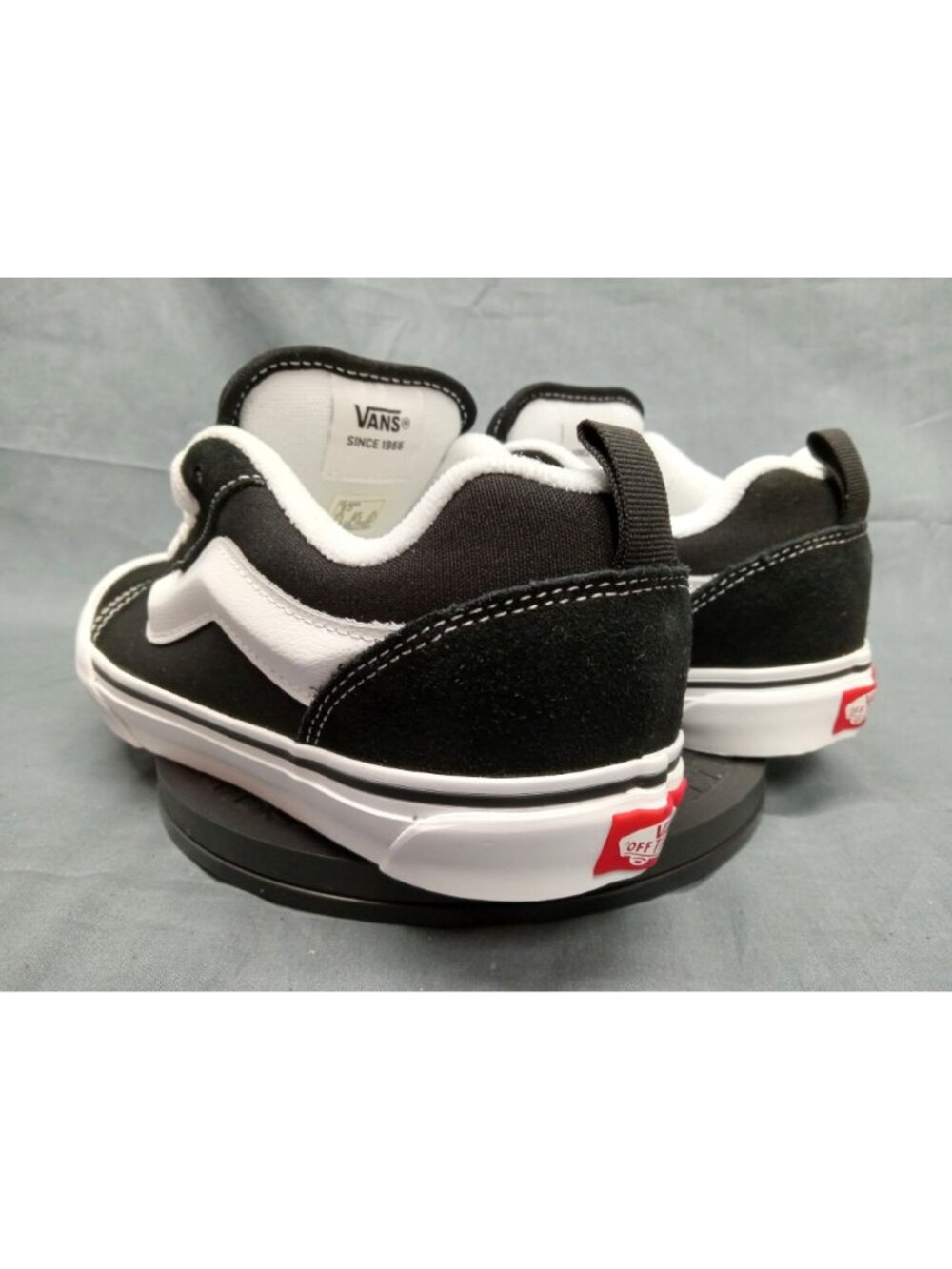Vans Boys Knu School Sneakers 3D Stripe Black White Size 5 NEW NO BOX! - Picture 6 of 12